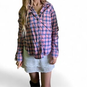 Hollister pink plaid flannel button up long sleeve shirt M Y2K style tops